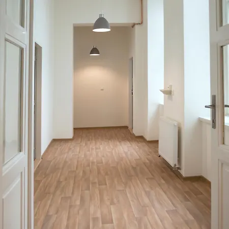 Krakovska 5 Apartment