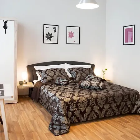 Krakovska 5 * Praga