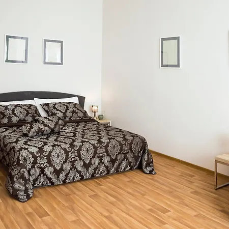 Krakovska 5 * Praga