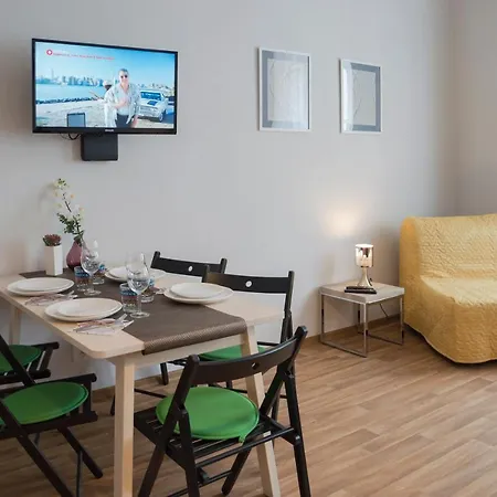 Apartment Krakovska 5 *