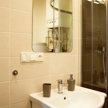 Apartment Krakovska 5 *